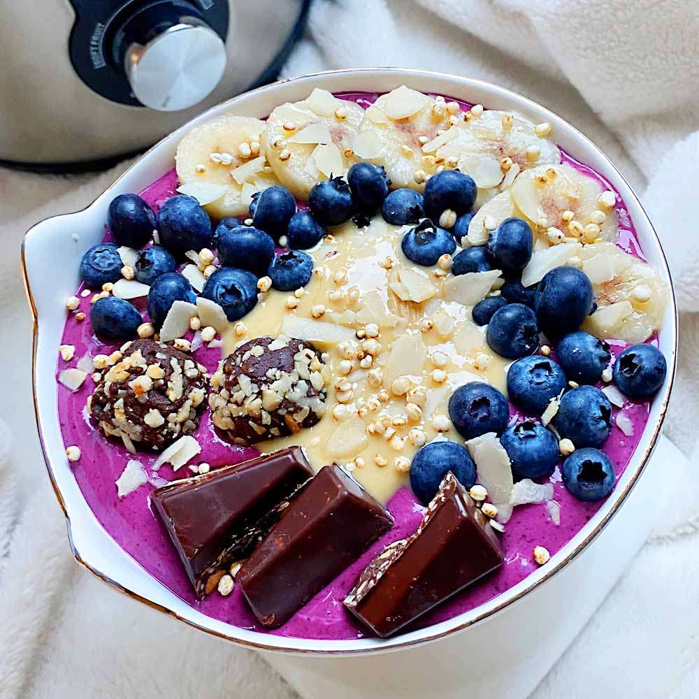 Blueberry Smoothie Bowl
