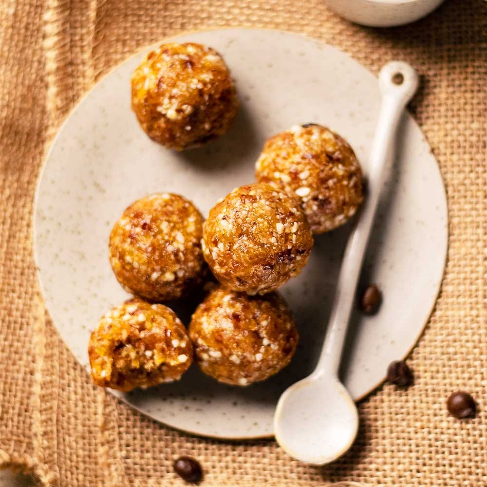 Kokos-Dattel_Energy_Balls_1000px